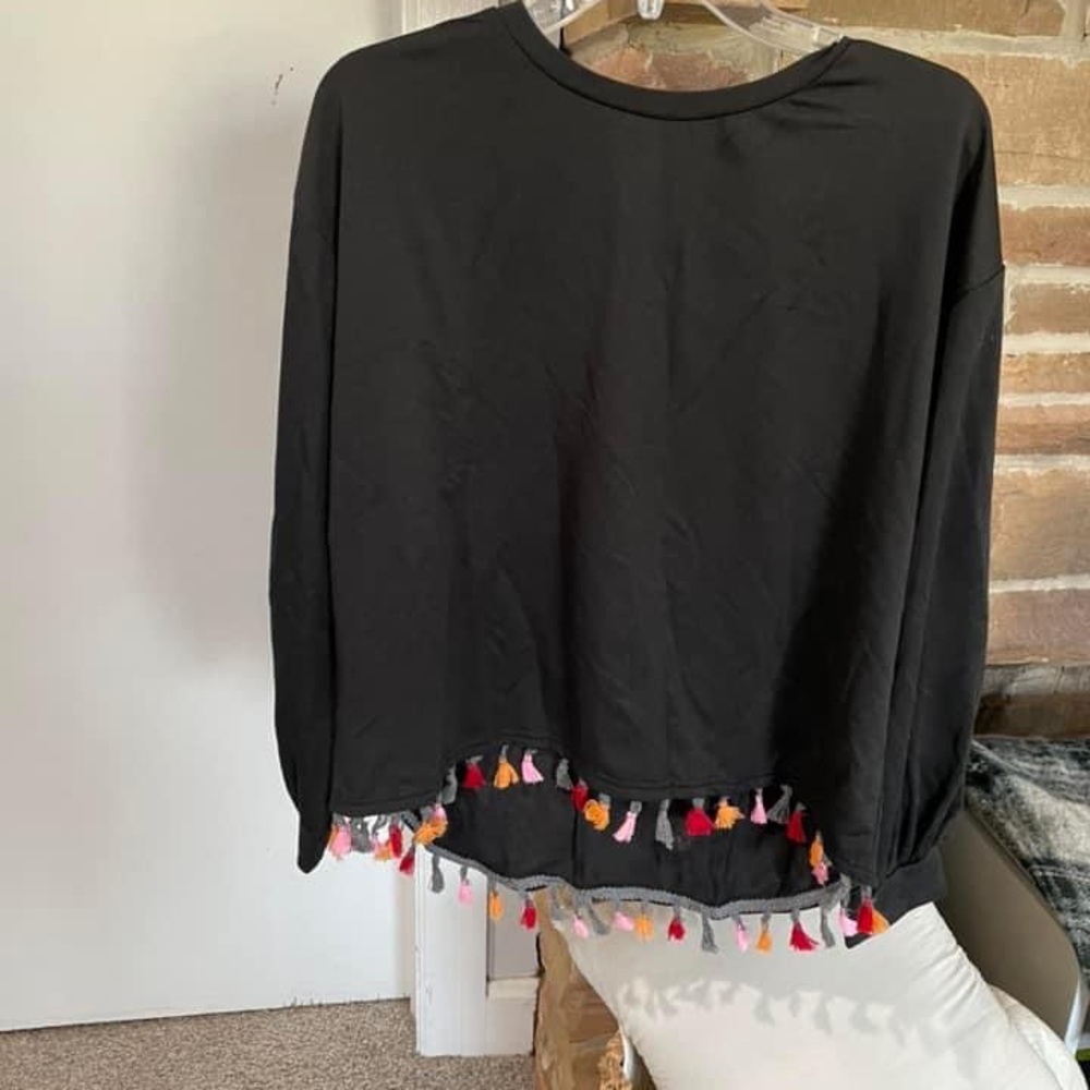 Cropped black top, NWOT
